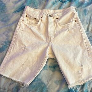 Levi’s cut off shorts